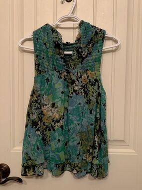 Sleeveless Floral Chiffon Tunic Top in Teal and Black